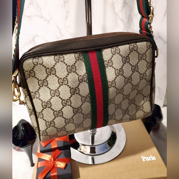 ***Sold Via Merc@ri***Authentic Gucci Web - Picture 9 of 13